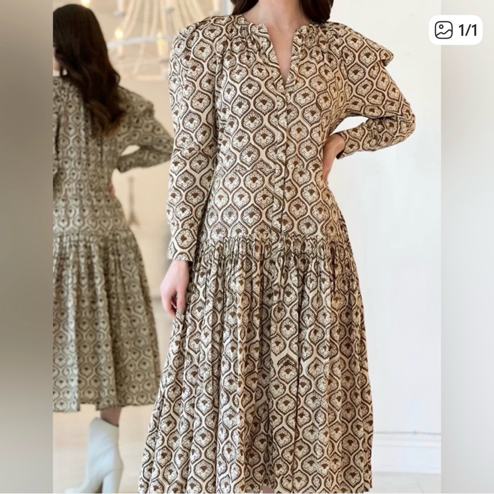 Anna Cate Tuckernuck Style Patterned Long-Sleeve Midi Dress in Brown and Cream